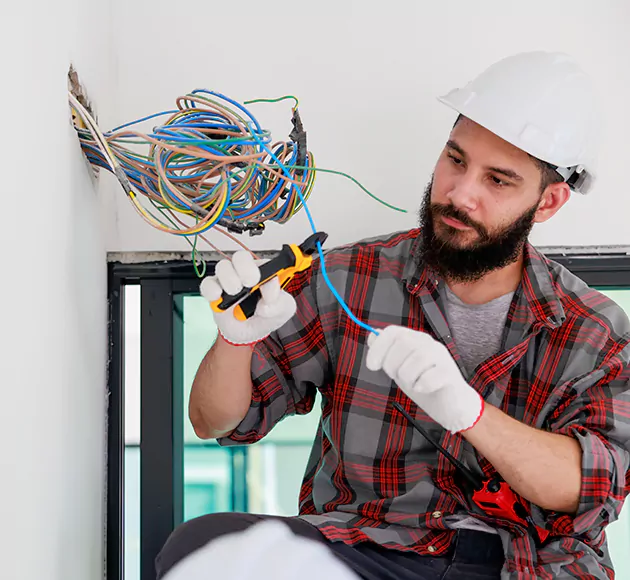 Professional Low Voltage Electrician: Your Local Systems Technician in Deland, FL